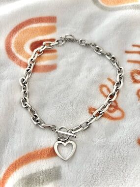Sliver Chunky Link Heart Toggle Choker Necklace